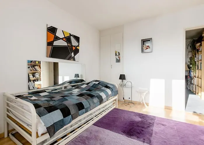 Place De L'etoile Guest house 3*