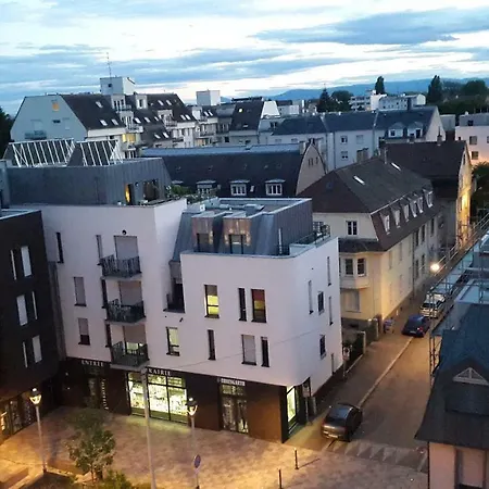 招待所 Place De L'etoile