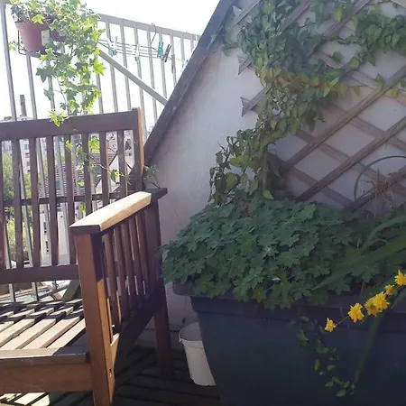 Place De L'etoile 招待所